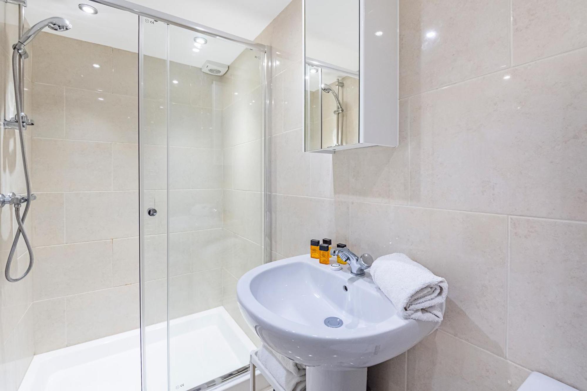 Modern South Kensington Apartment London Exterior photo